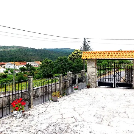 Casa Do Salgueiro * Cerdedo